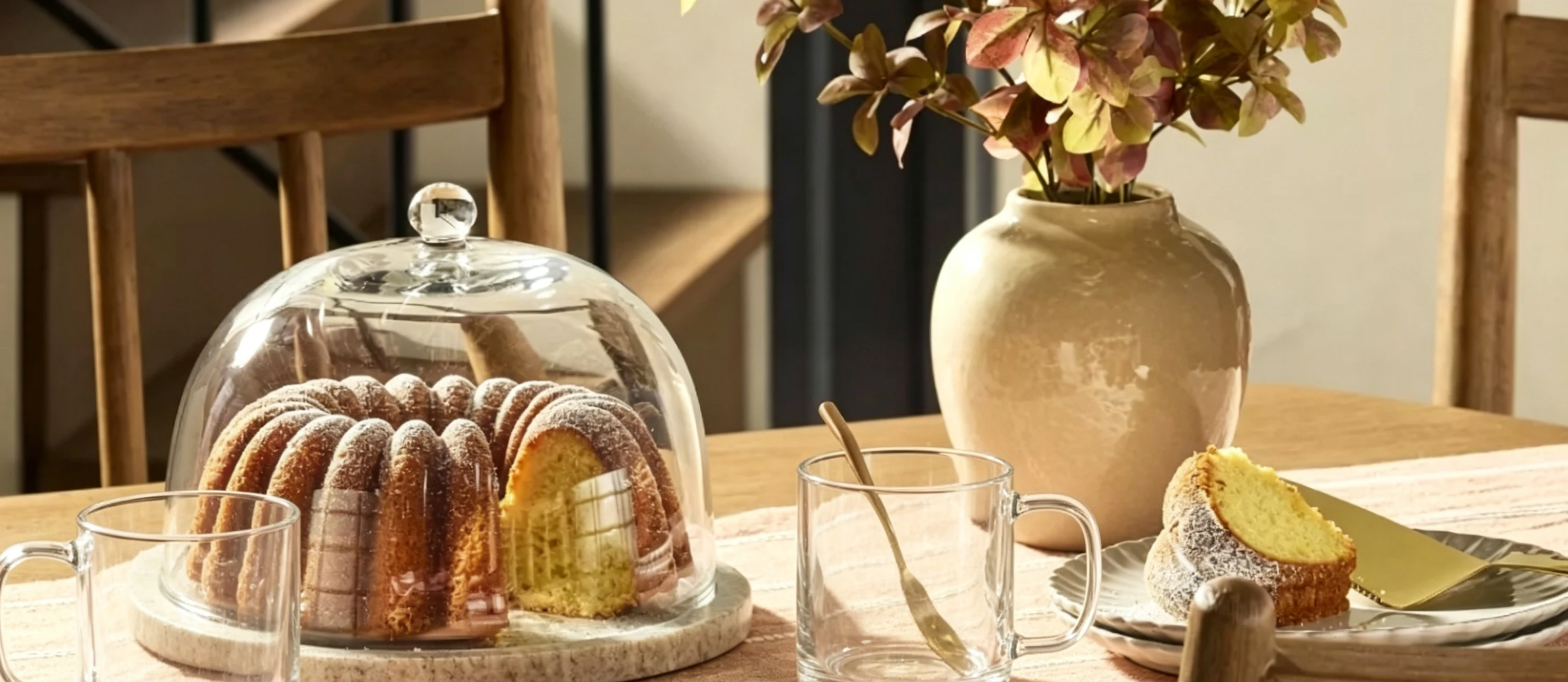 Cake Stand / Lazy Susan