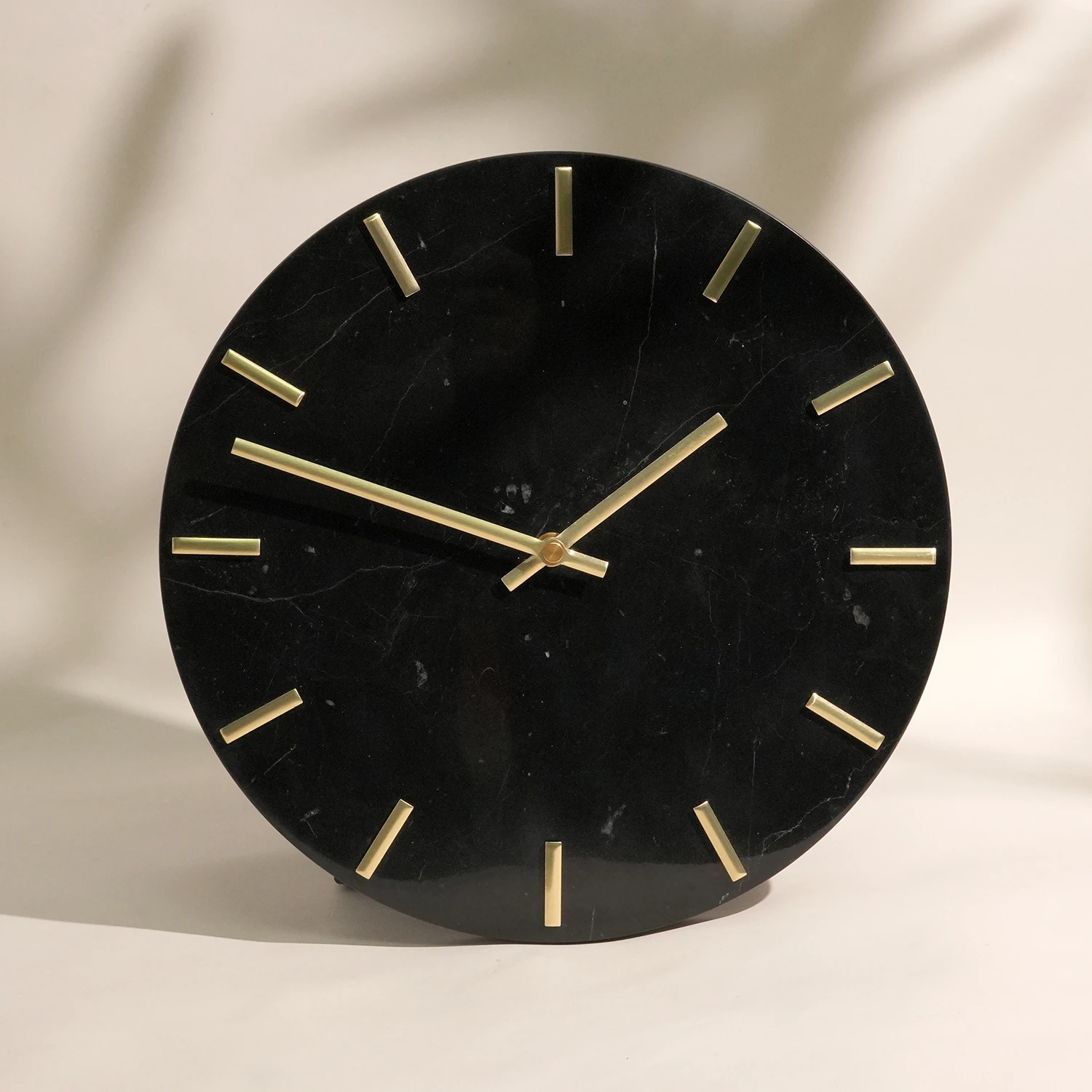 Natural Nero Maquina Marble Wall Clock with Aluminum Alloy Golden Hour Marks without Battery
